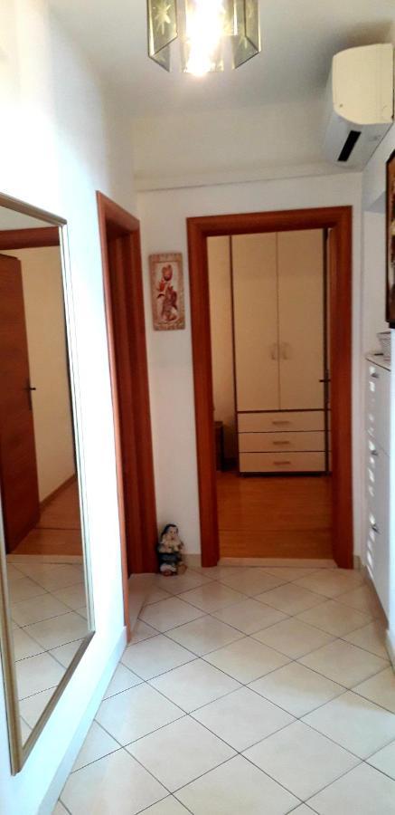 Mateo Apartment ดูกีรัท ภายนอก รูปภาพ